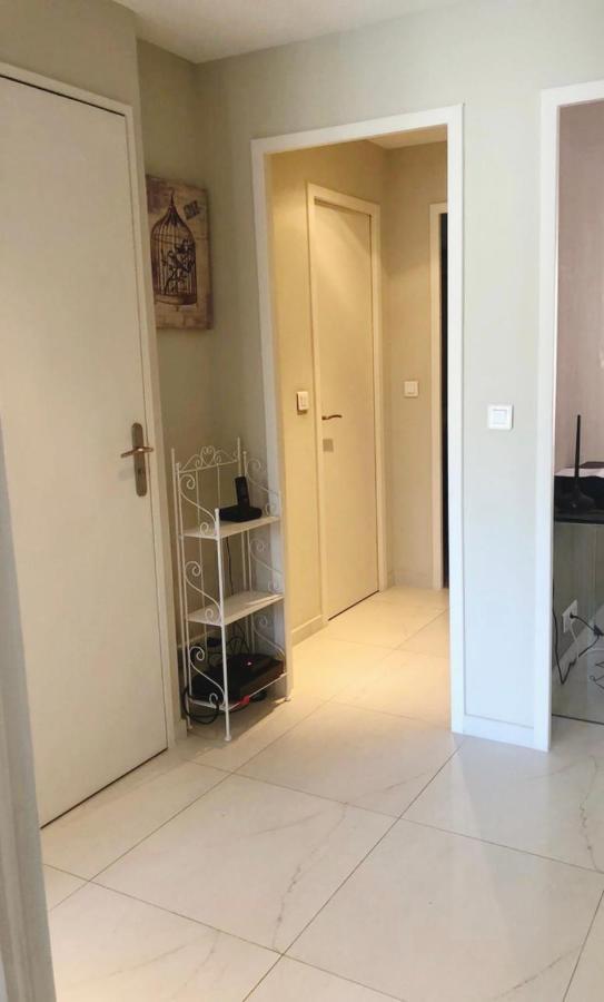 Luxurious Appartment Near The Airport Ницца Экстерьер фото